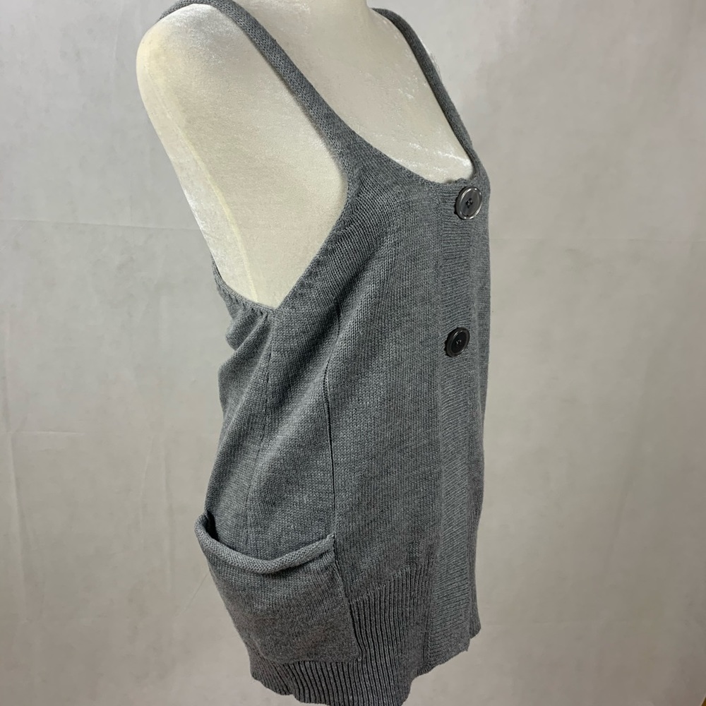 Like new grey sweater